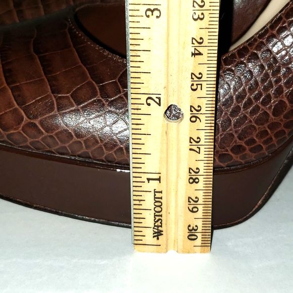 COLE HAAN AIR CROCO LEATHER PUMP 4 1/2" HEEL $346 FIRM - Picture 9 of 9